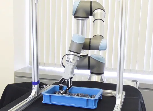 UR3E - ROBÔ COLABORATIVO UNIVERSAL ROBOTS