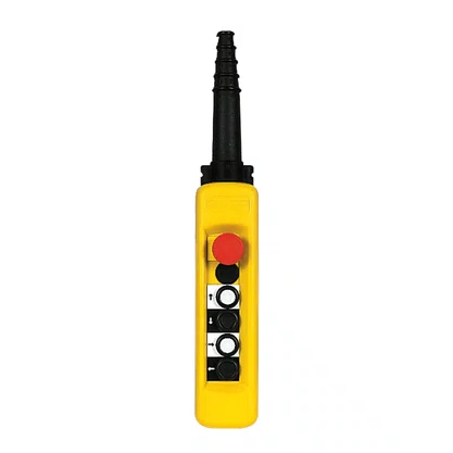 XACA4713 - BOTOEIRA PENDENTE PLASTICA 4 BOTOES  1 EMERGENCIA