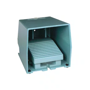 XPEM311 - PEDAL DE COMANDO COM PROTECAO 2 CONT